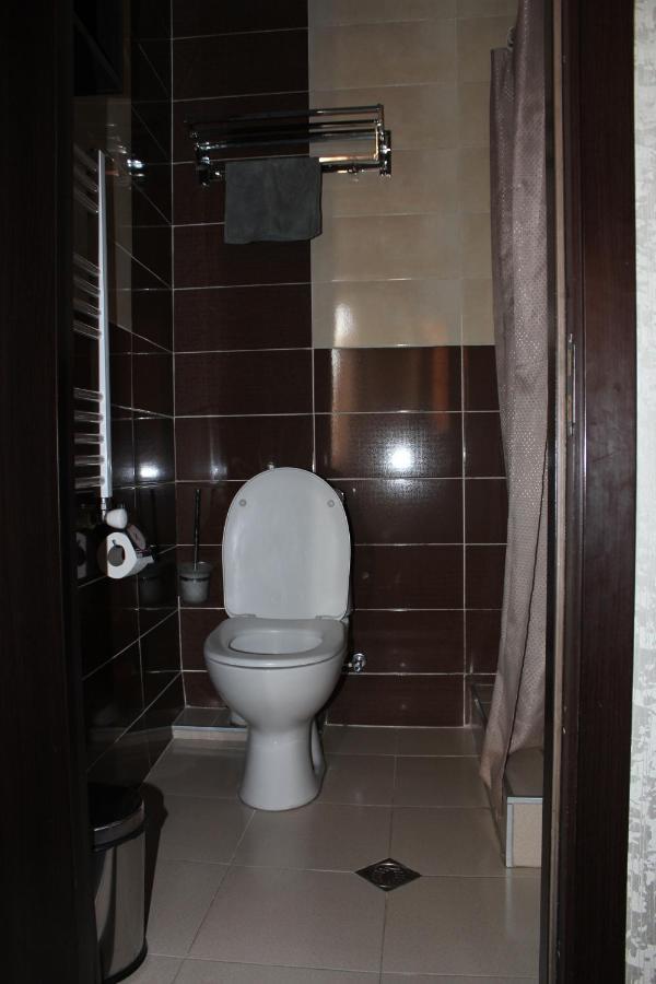 Hotel Plaza Tbilisi Buitenkant foto