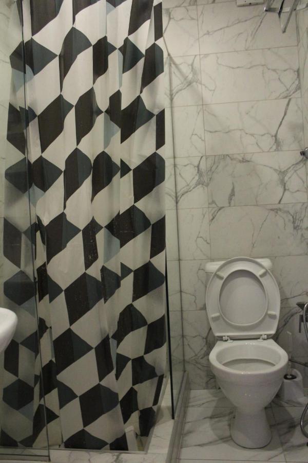 Hotel Plaza Tbilisi Buitenkant foto